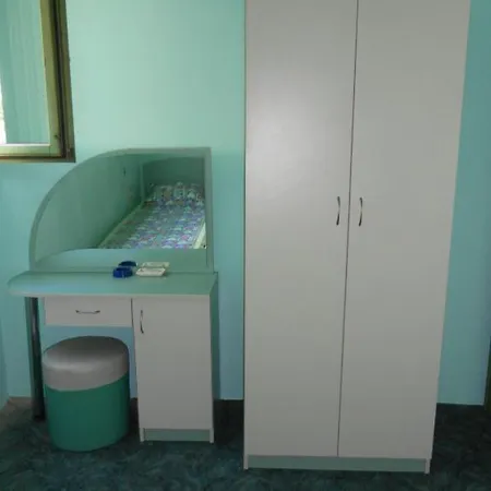 Mari Guest Золотые Пески