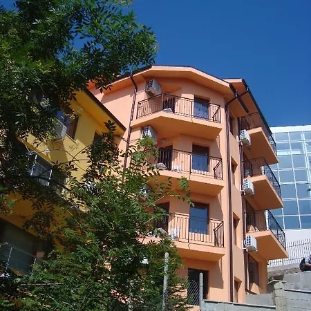 Гостевой дом Mari Guest Золотые Пески